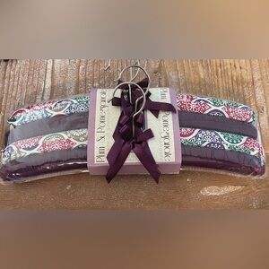 Pier 1 Plum and pomegranate 4pack scented Hangers New